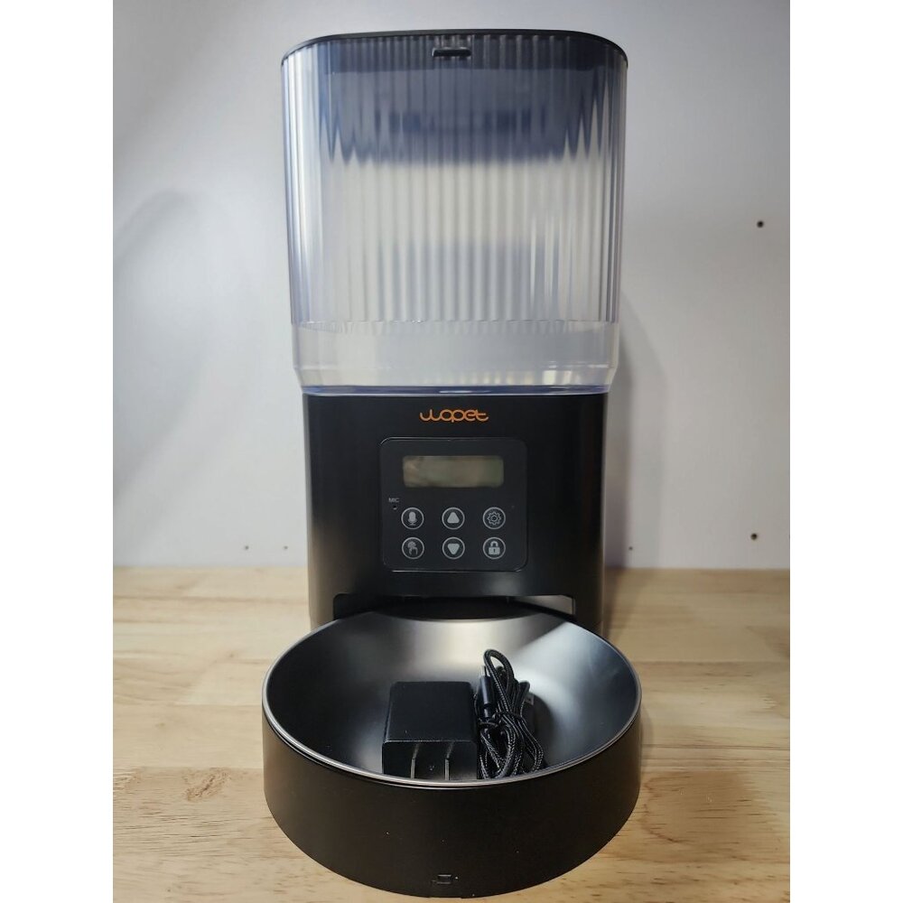Automatic feeder - Picture 2 of 5